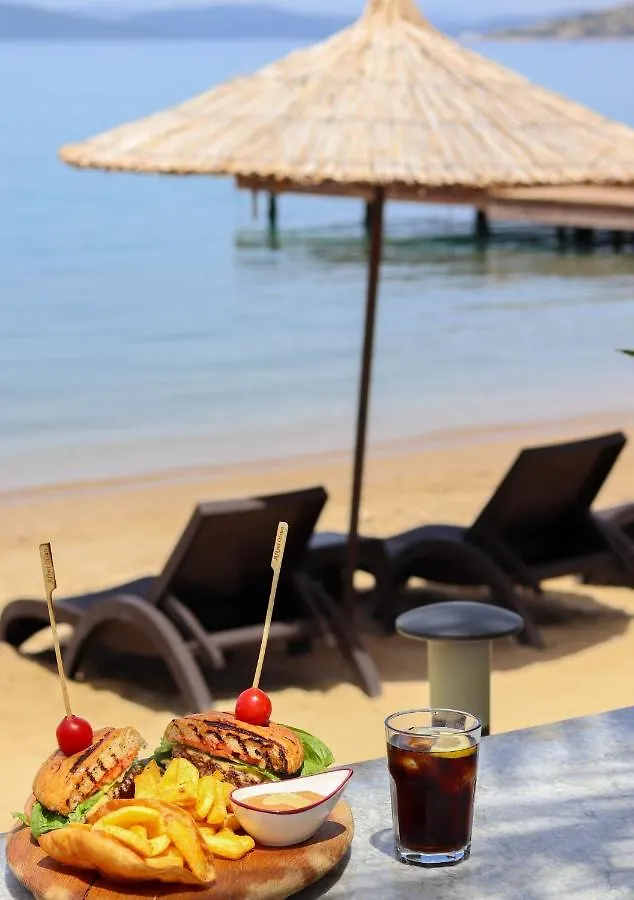 Moyo Luxury Hotel & Beach Bodrum 3*,